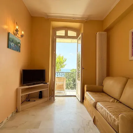 Villa I Deluxe Seafront - Sea View - Garden & Terrace -prime Location- Cannes