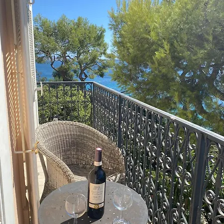 I Deluxe Seafront - Sea View - Garden & Terrace -prime Location-