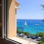 I Deluxe Seafront - Sea View - Garden & Terrace -prime Location- * Cannes